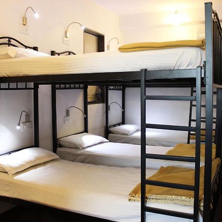 Hostel Mumbai By Maharana Inn Esterno foto