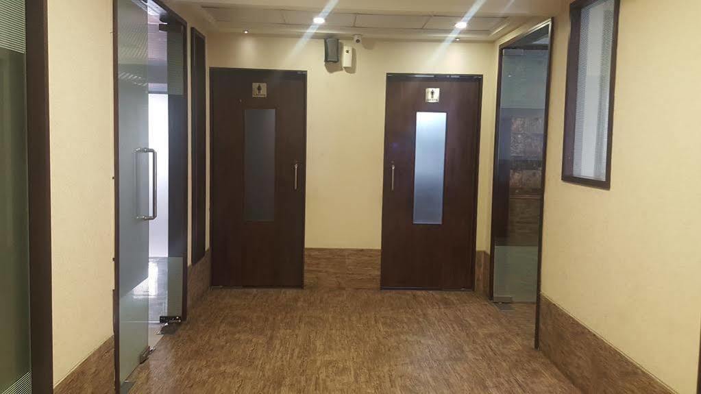 Hostel Mumbai By Maharana Inn Esterno foto